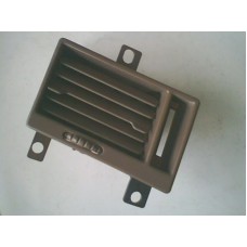 MB445399 MİTSUBİSHİ  ÖN GÖĞÜS HAVALANDIRMA PETEĞİ 